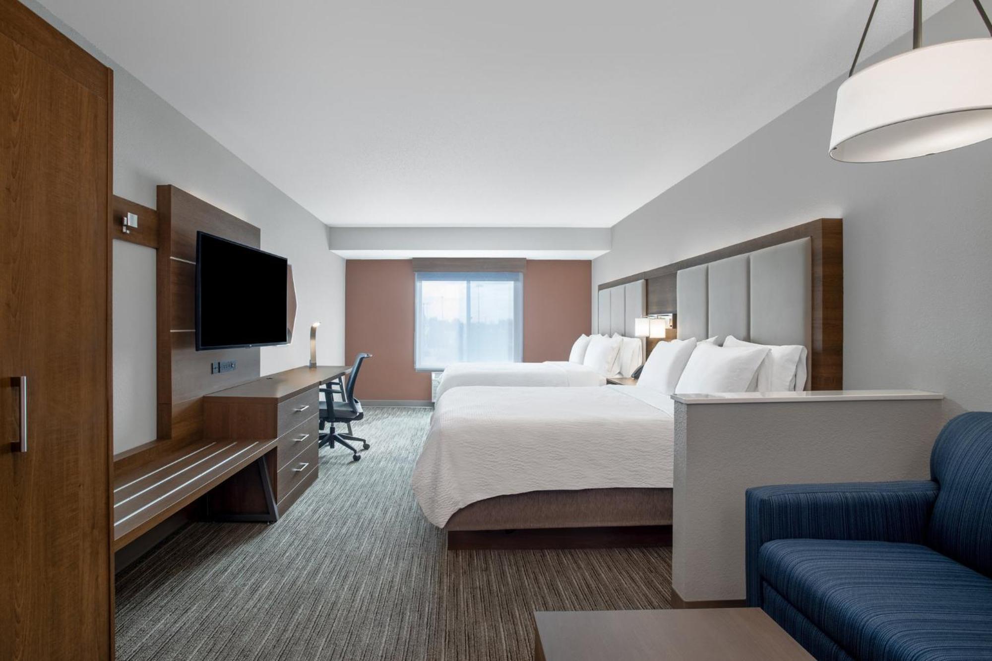 Holiday Inn Express & Suites Clinton, An Ihg Hotel Bagian luar foto